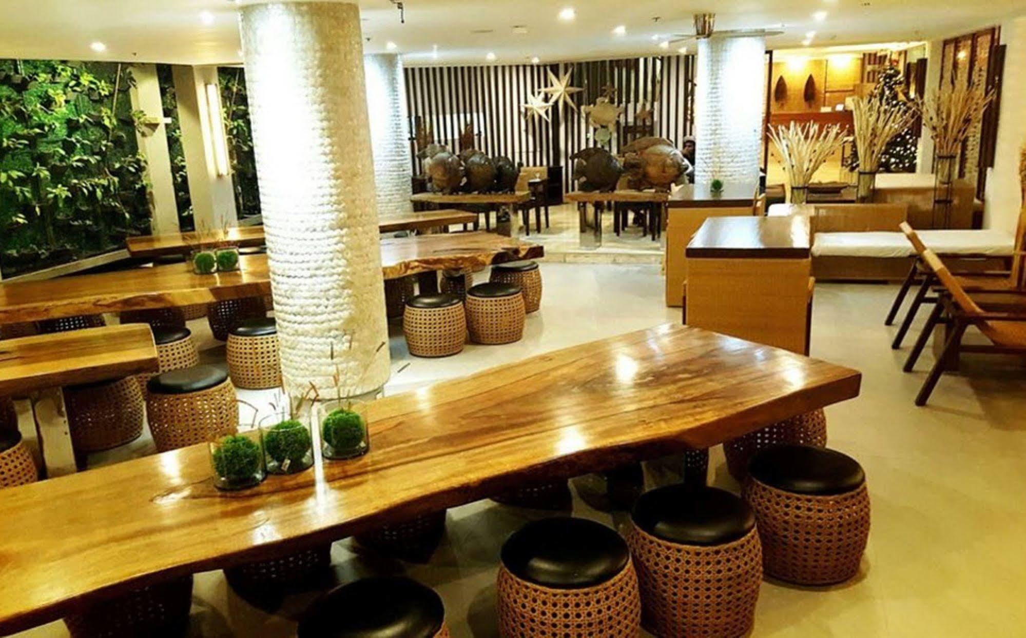 Selah Garden Manila Hotel